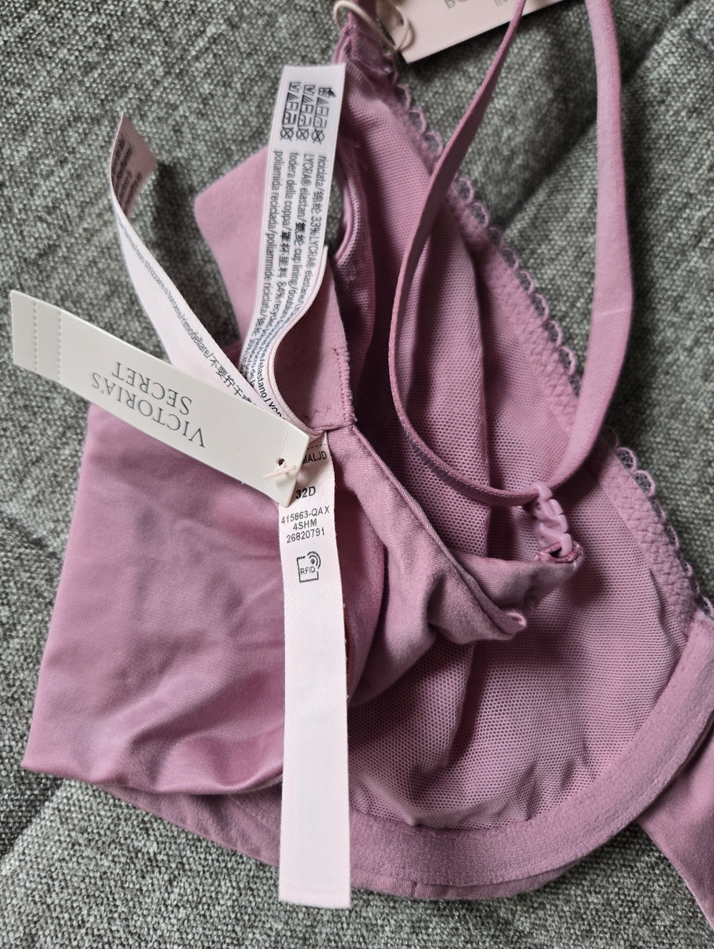 VS Body by Victoria Invisible Lift Full-Coverage Minimizer Bra 32D - Picture 8 of 8